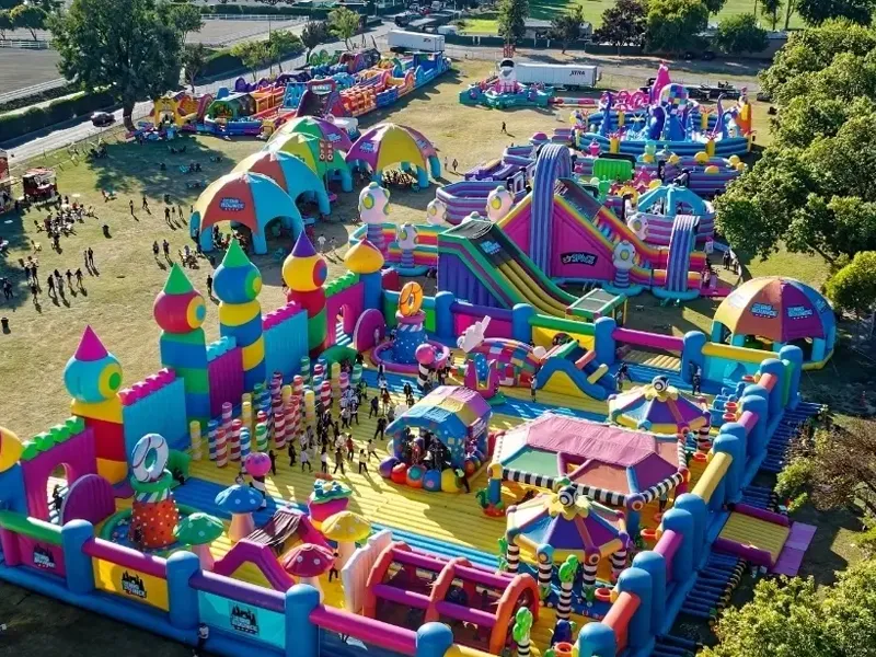 कुन तिरपाल सामग्री लामो समयसम्म बाहिरी प्रयोगको लागि उपयुक्त छ?